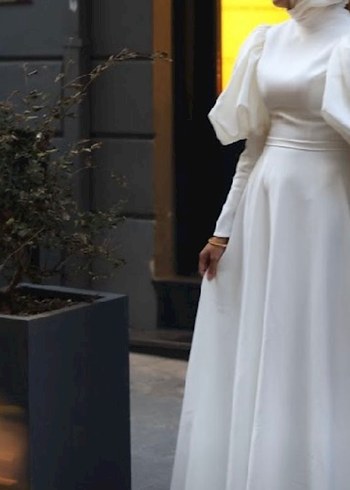 House Of Zarif Uzun Kollu Beyaz A Kesim Gelinlik - Görsel 2