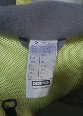 xxl Beden Decathlon quechua yağmurluk su geçirmez mont 2xl