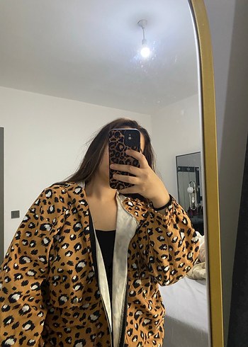 Leopar Desenli Kadın Midi Ceket - Görsel 2