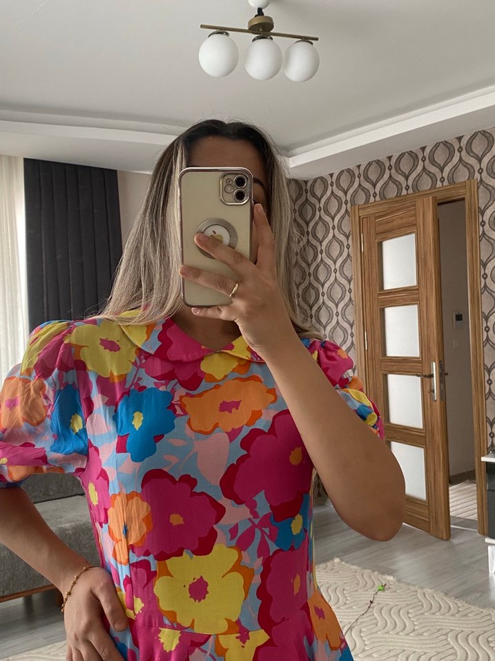 Renkli Tie-Dye Mini Elbise, Şeffaf Detaylı - Görsel 2