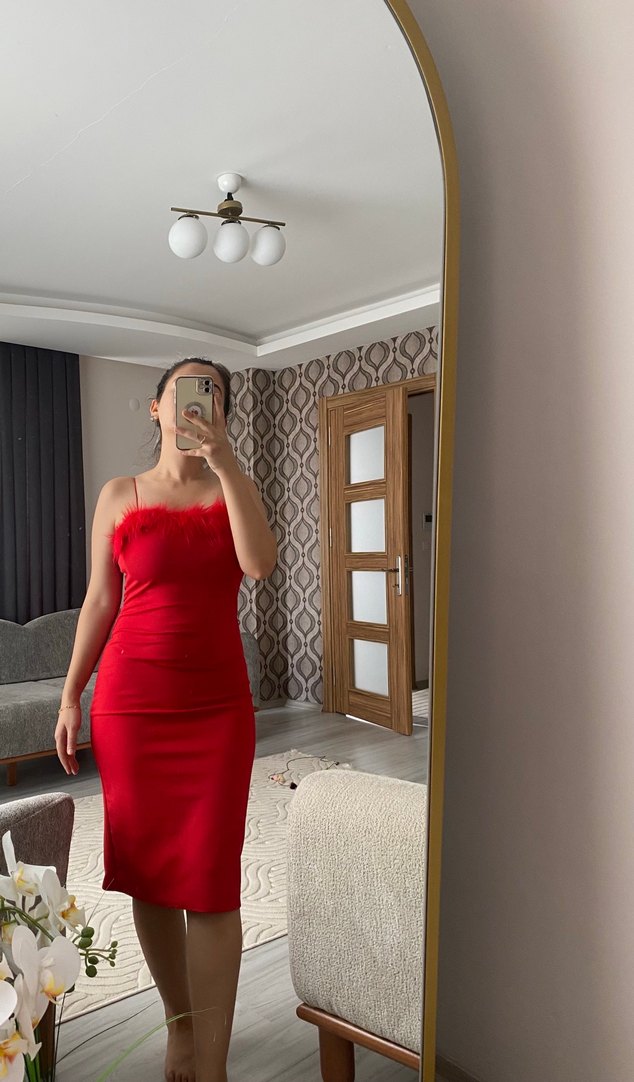 Kırmızı Kadın V Yaka Tüylü Midi Elbise - Görsel 2