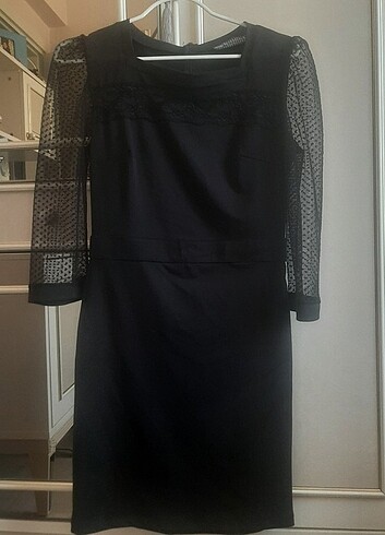 Zara dantel kollu siyah mini elbise