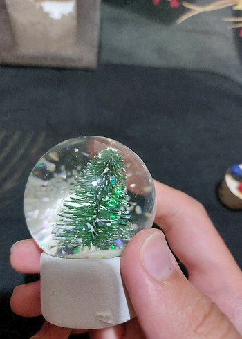 Beden beyaz Renk Renkli Figürlü Kar Küresi ve Mini Figürler