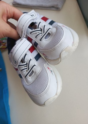 Beyaz Erkek Çocuk Sneaker Velcro Bağlama