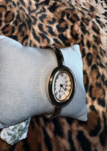 Gold Altın Renk Bilezik Model Roma Rakamlı Kadın Kol Saaati - Görsel 2