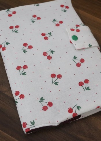 Kiraz Desenli Kitap Kılıfı - Görsel 2