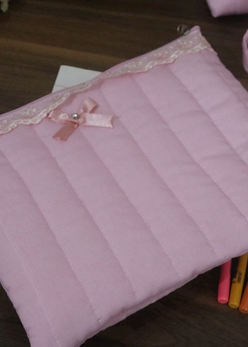 Pembe Nakışlı Tablet Çantası - Görsel 3