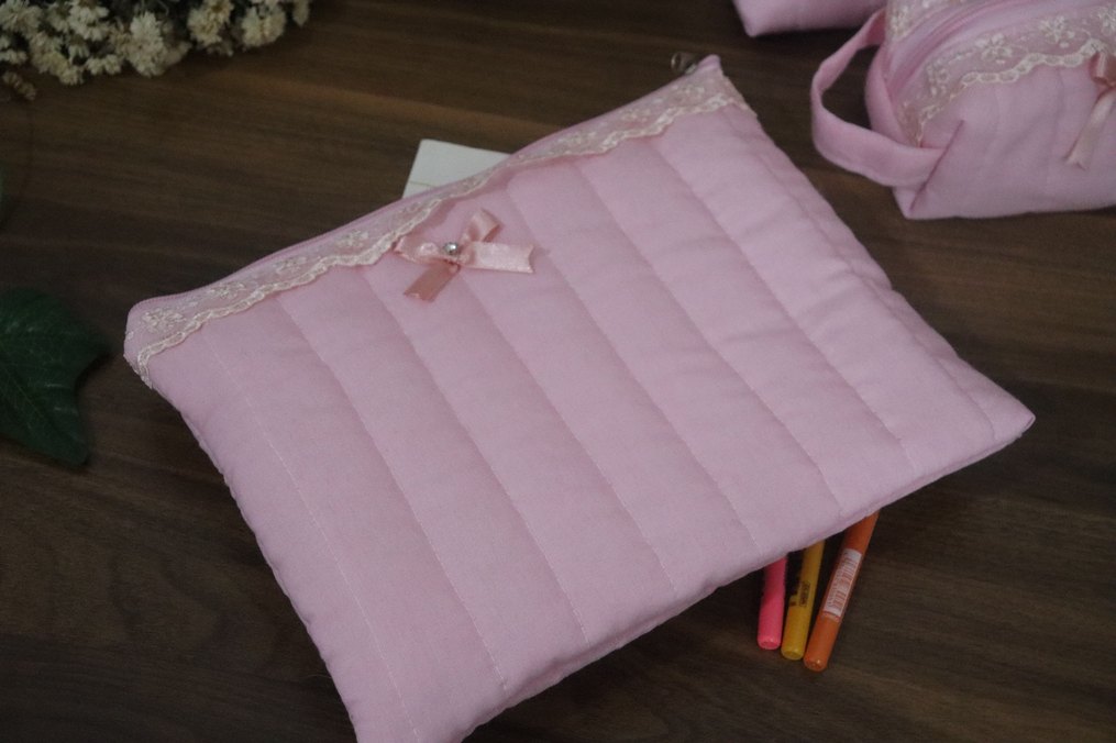 Pembe Nakışlı Tablet Çantası - Görsel 3