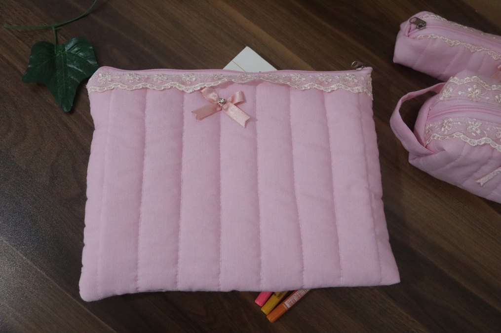 Pembe Nakışlı Tablet Çantası - Görsel 5