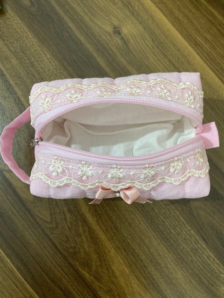 Dantel Detaylı Pembe Kadın Makyaj Çantası - Görsel 2