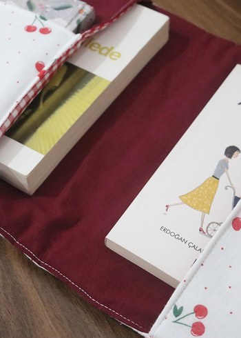 Kiraz Desenli Beyaz Kumaş Kitap Kılıf - Görsel 5