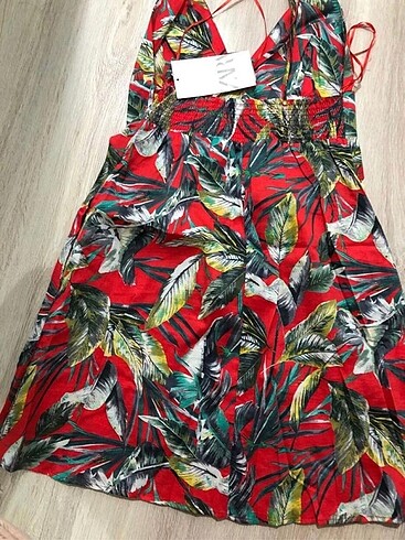 m Beden çeşitli Renk Zara kırmızı yaprak desenli büstiyer