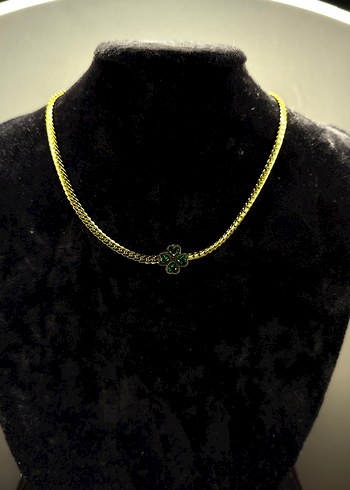 Accessorize Altın Renk Zincir Detaylı Yonca Kolye