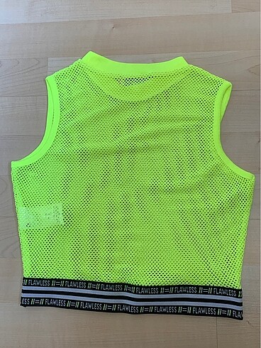 Diğer Crop üst