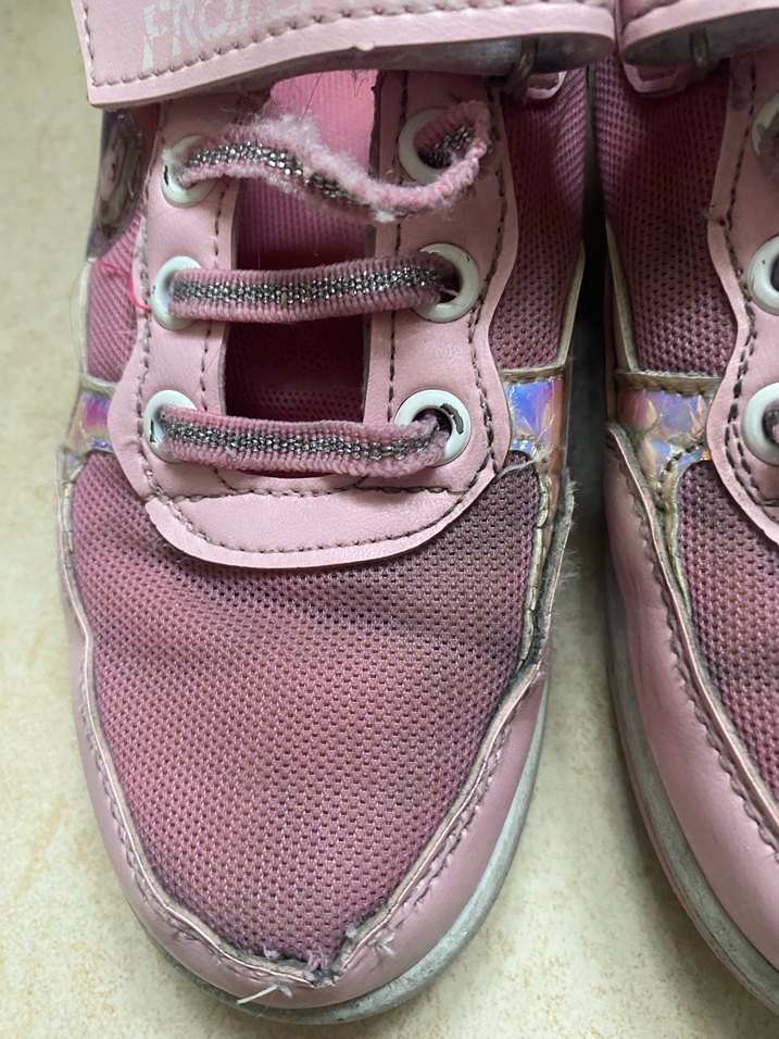 Kız Çocuk Pembe Frozen II Cırtlı Spor Ayakkabı - Görsel 3