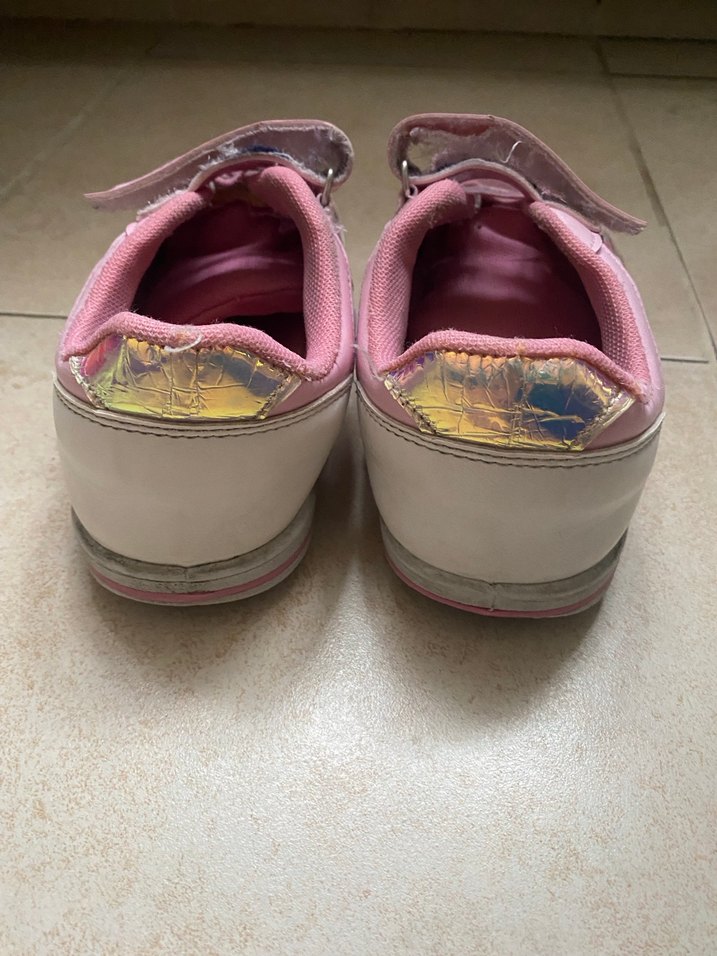 Kız Çocuk Pembe Frozen II Cırtlı Spor Ayakkabı - Görsel 4