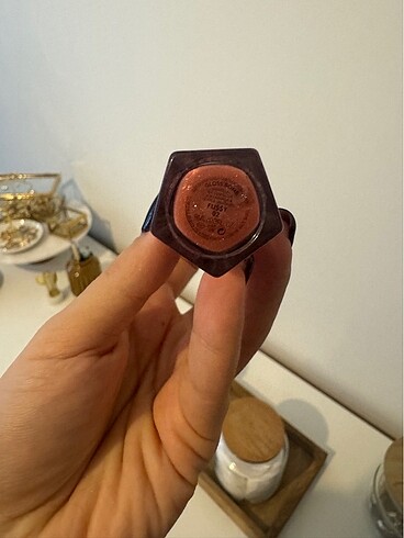  Beden Fenty Gloss Fussy