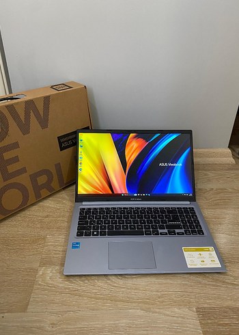 ASUS Dizüstü Bilgisayar