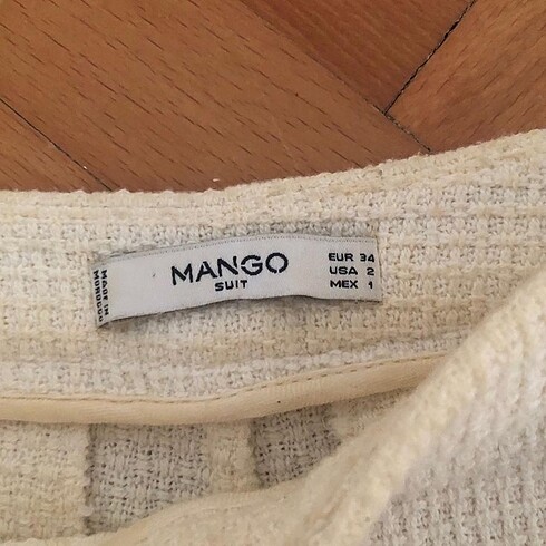 34 Beden Mango beyaz kumaş şort
