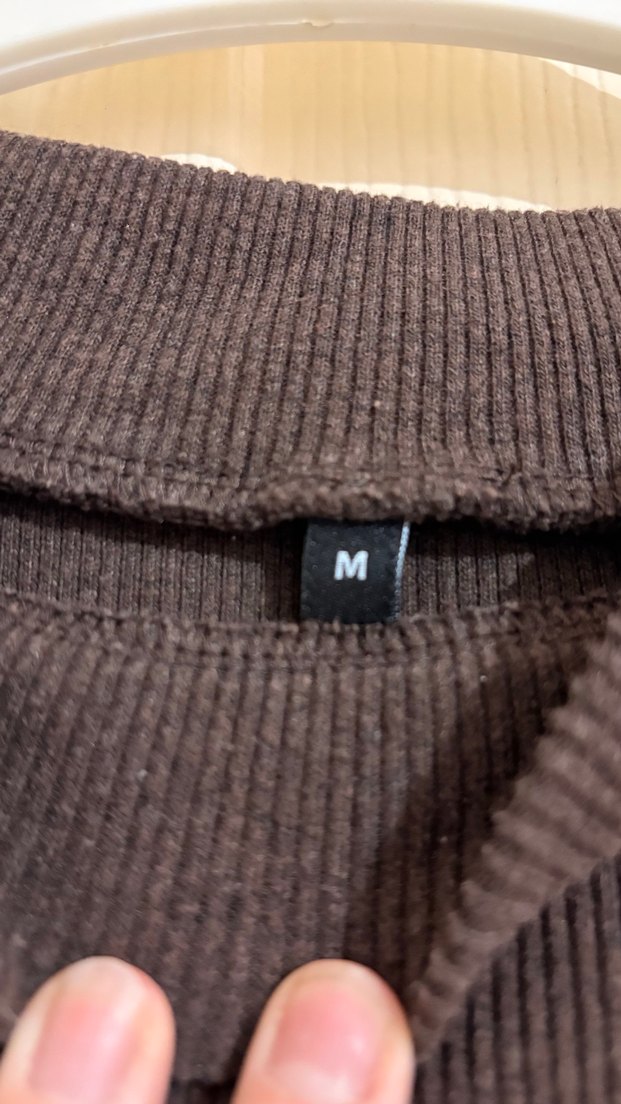 Kahverengi Uzun Kollu Yüksek Yakalı Elbise - Görsel 2