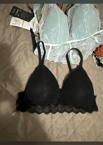 Siyah Mini Dantel Bralet