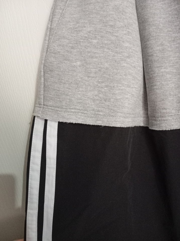 Kadın Gri Siyah Çizgili Bol Kesim Eşofman - Görsel 3