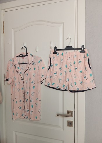 Pembe Baskılı Kısa Kollu Mini Kadın Pijama Takımı