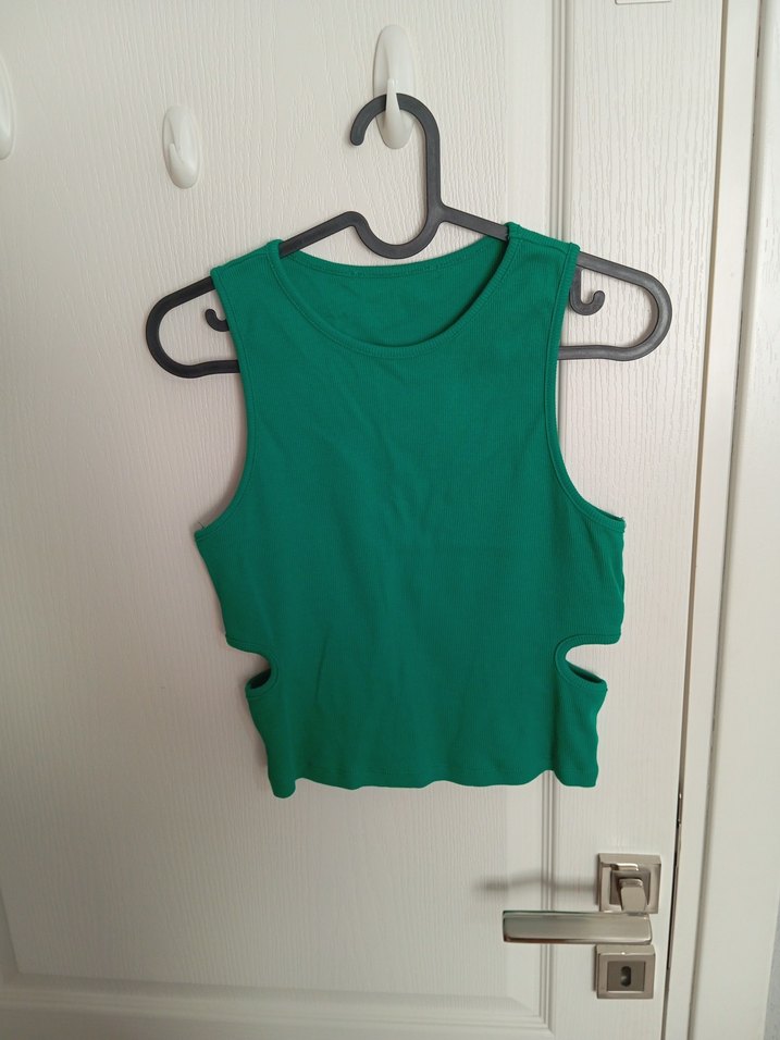 Bershka Tişört - Görsel 2