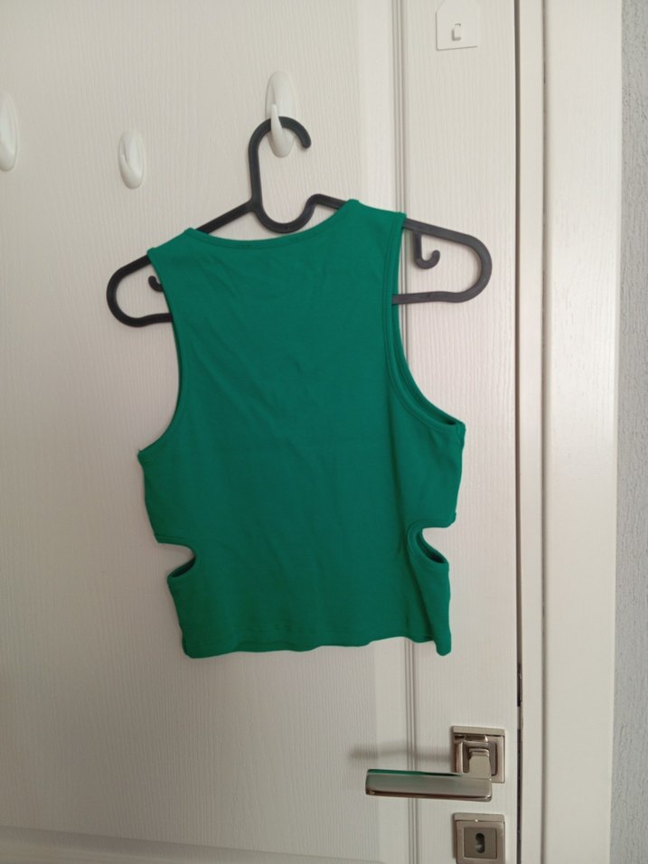 Bershka Tişört - Görsel 5