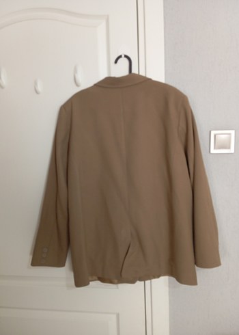 Bej Düğmeli Kadın Ceket - Görsel 6