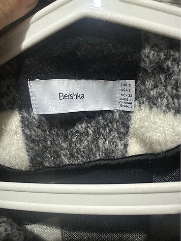 s Beden Bershka kareli ceket