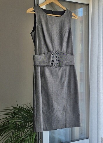 Mango Suit iş elbisesi