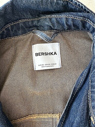 xs Beden lacivert Renk Bershka denim ceket