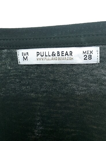 m Beden yeşil Renk Pull and Bear T-shirt %70 İndirimli.