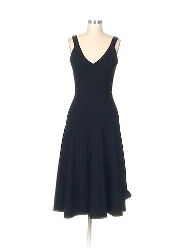 Massimo Dutti Uzun Elbise %70 İndirimli.