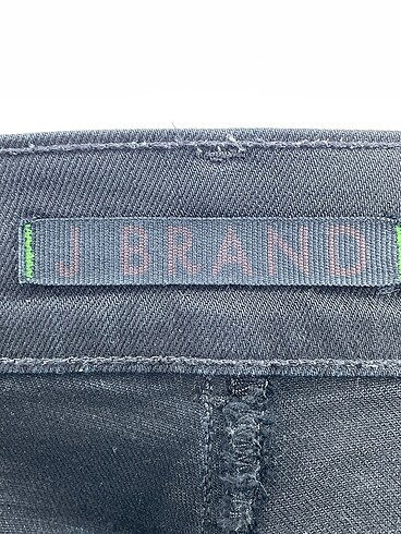 26 Beden siyah Renk J Brand Jean / Kot %70 İndirimli.