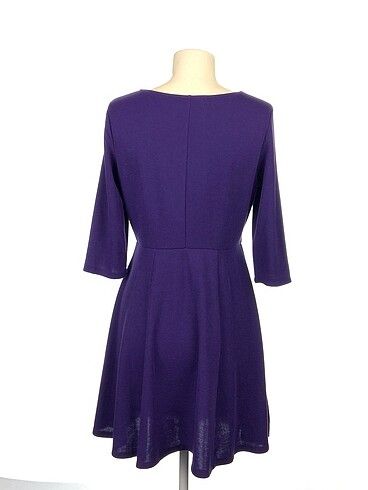 42 Beden Dorothy Perkins Kısa Elbise %70 İndirimli.