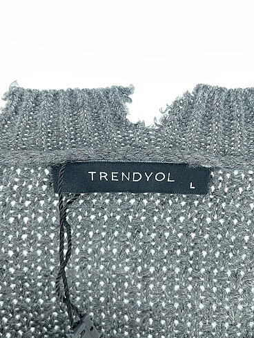 l Beden gri Renk Trendyol & Milla Kazak / Triko %70 İndirimli.