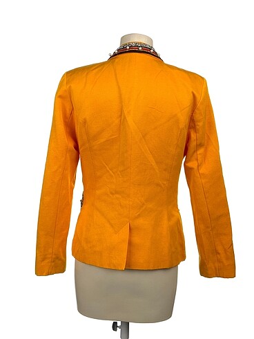 universal Beden Diğer Blazer %70 İndirimli.