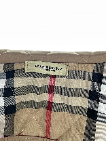 m Beden çeşitli Renk Burberry Mont %70 İndirimli.
