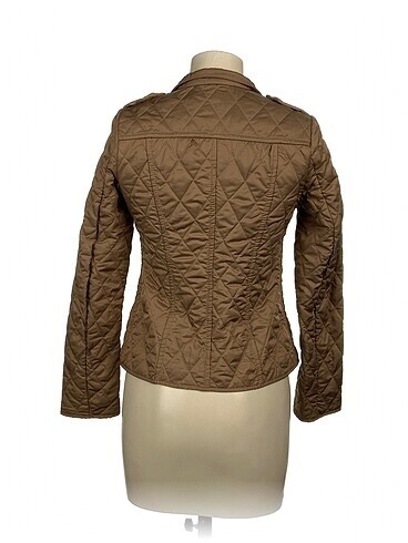m Beden Burberry Mont %70 İndirimli.