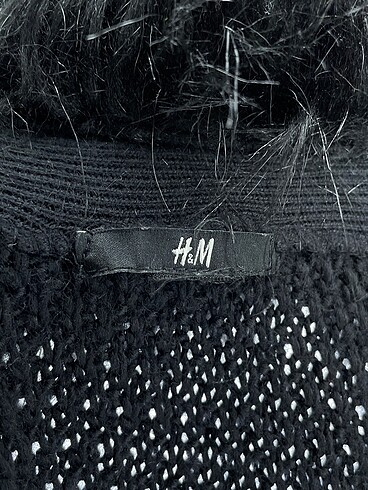 s Beden siyah Renk H&M Hırka %70 İndirimli.