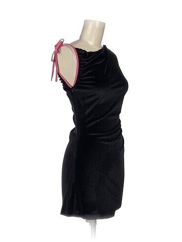 Vintage Love PreLoved Kısa Elbise %70 İndirimli.