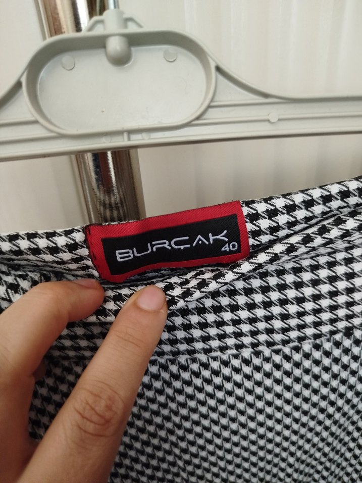 Gri Ekoseli Piliseli Midi Etek - Görsel 2