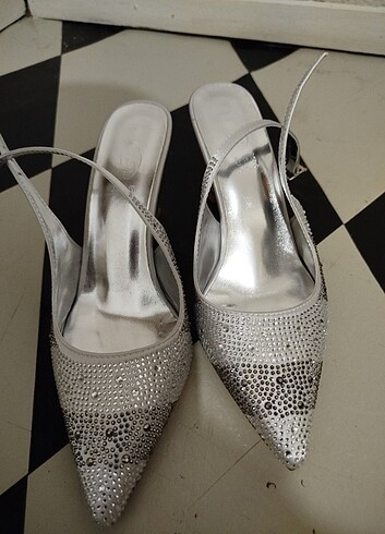 Kiralık tesettür abiye - Görsel 5