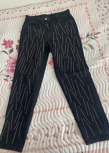 Taşlı mom jean