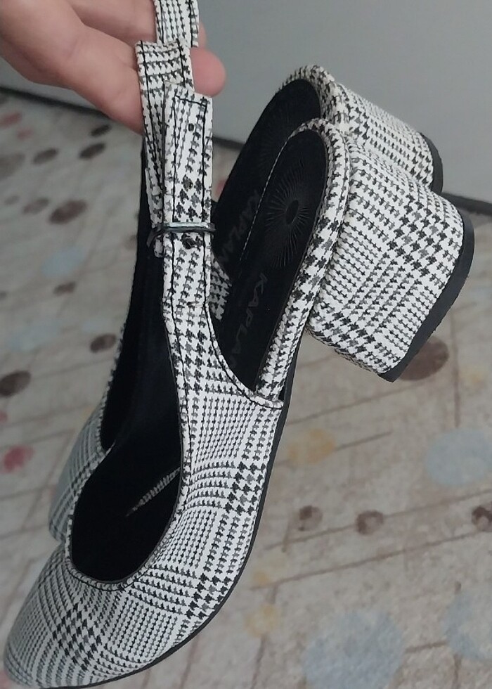 Kalin topuklu ayakkabı  - Görsel 2