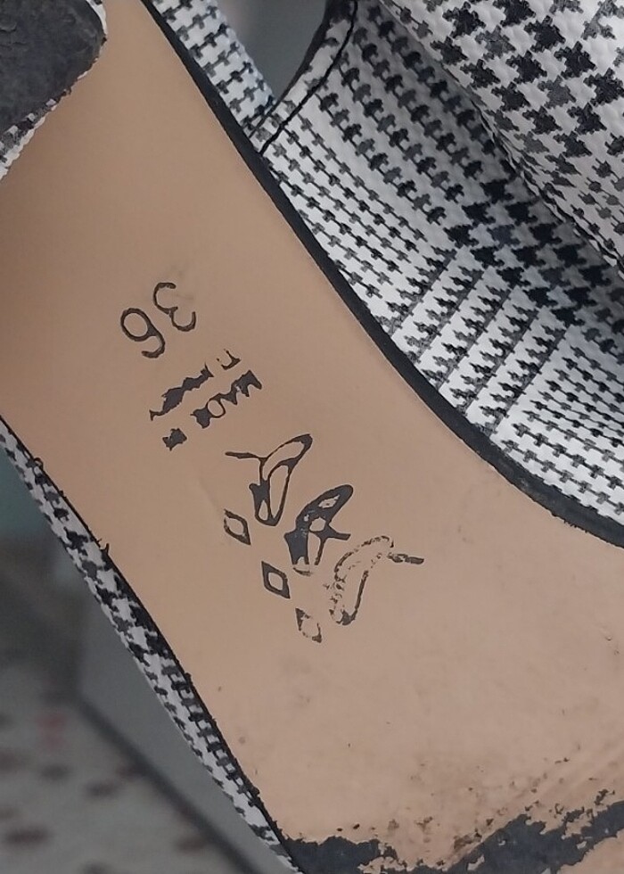 Kalin topuklu ayakkabı  - Görsel 4