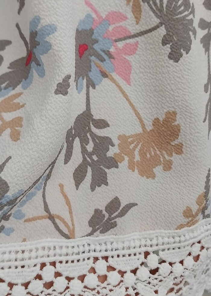 Madonna  yaka yazlık bluz - Görsel 4