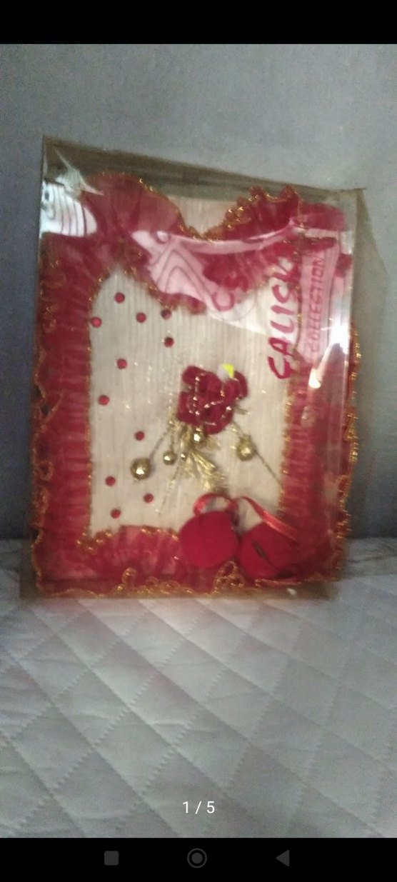 Kırmızı Işıltılı yüzük tepsisi - Görsel 2